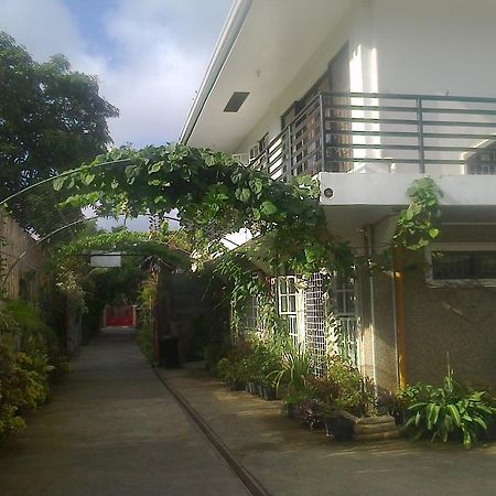 Charm Guest House Puerto Princesa Exterior foto