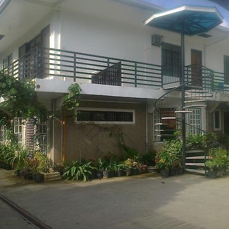 Charm Guest House Puerto Princesa Exterior foto